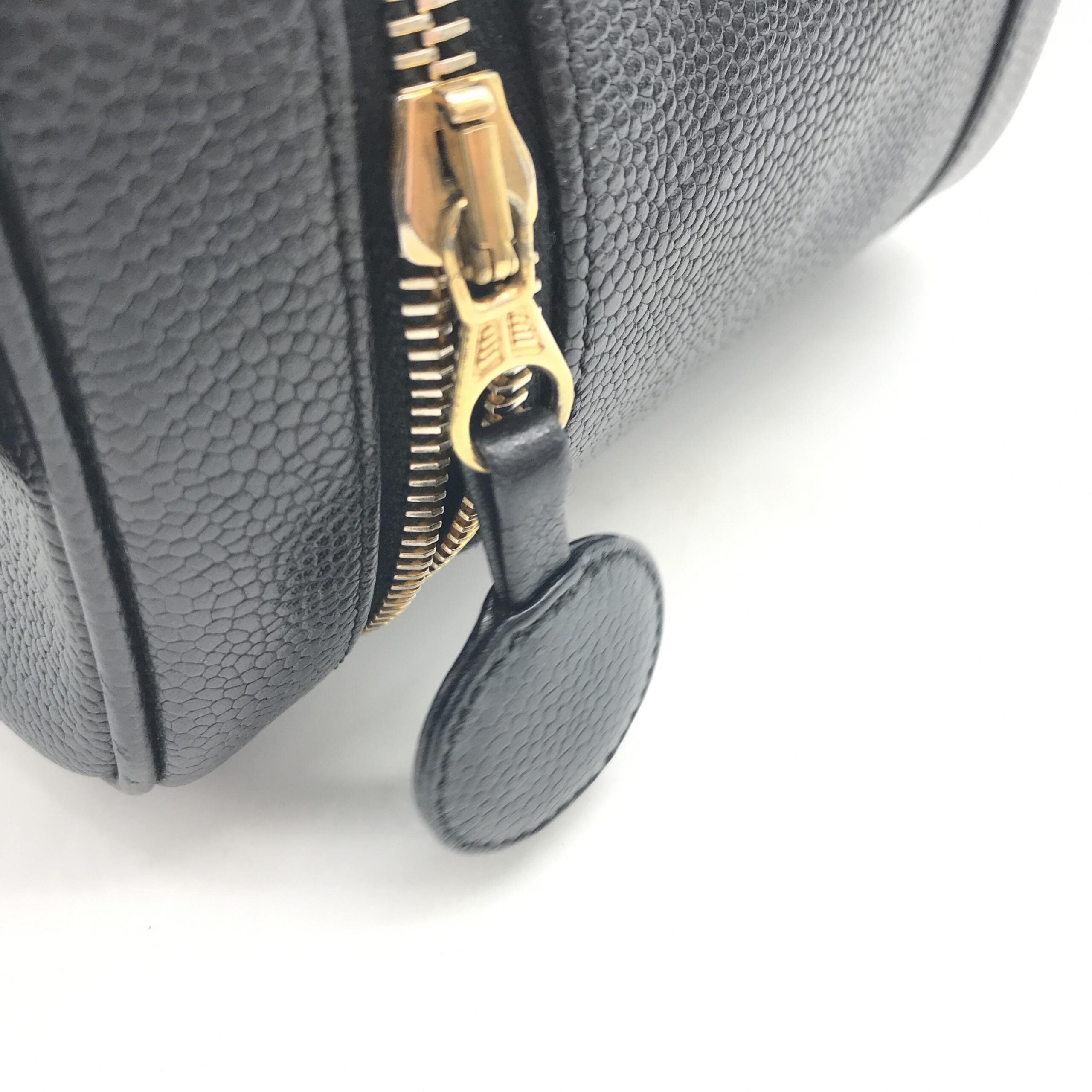 Caviar Leather Vanity Handbag In Black