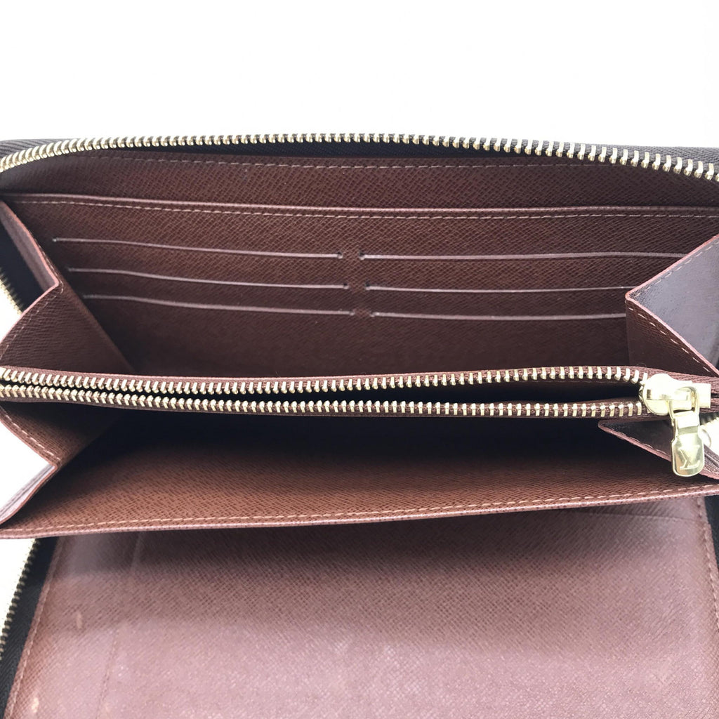 Monogram Zippy Wallet In Good Condition