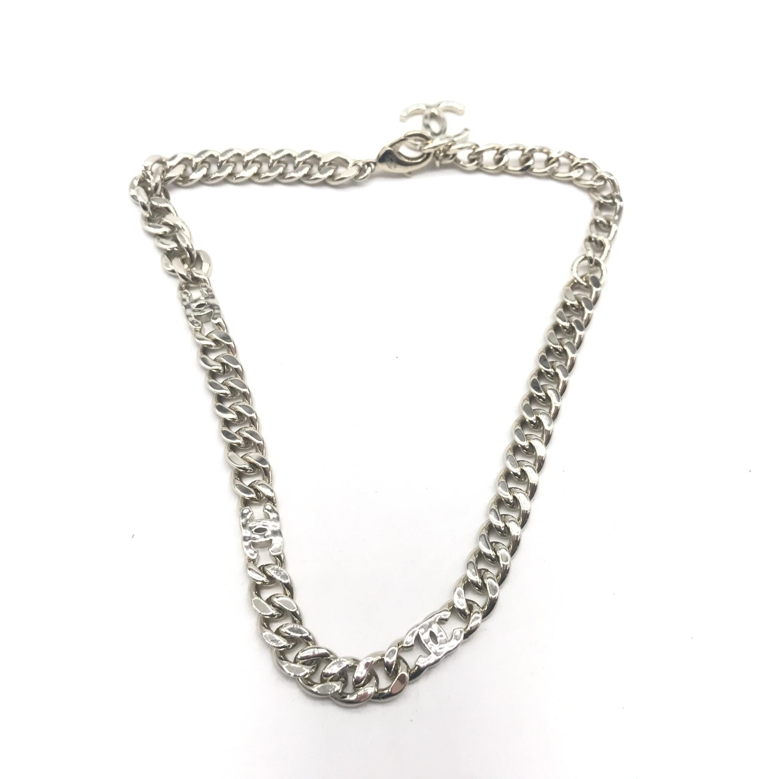 Silver Tone Curb Chain Link Necklace