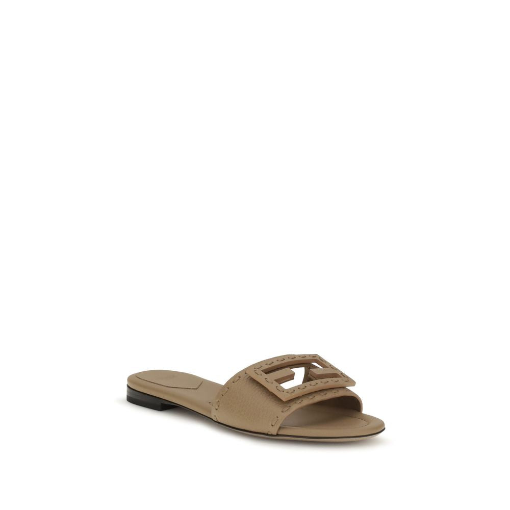Sandales Plates en Cuir de Veau Beige Bos Taurus