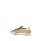 Baskets basses en cuir de veau beige (Bos Taurus)